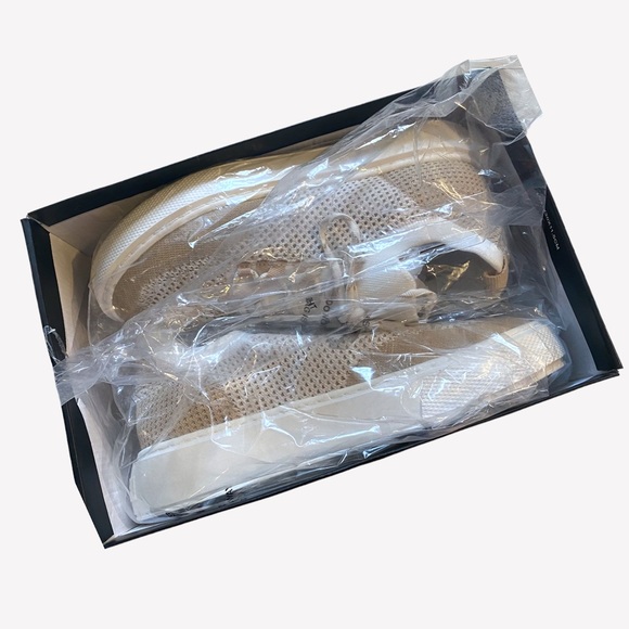 NIB J/SLIDES NYC Duchess Lace-Up Fashion Platform Sneakers White Beige Women’s 9 - Picture 9 of 11